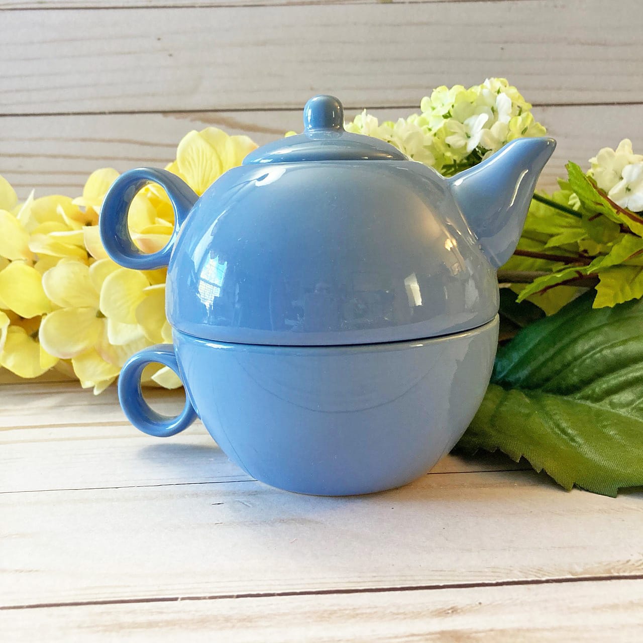 Tea For One – Old Amsterdam Powder Blue – Tea For All Reasons