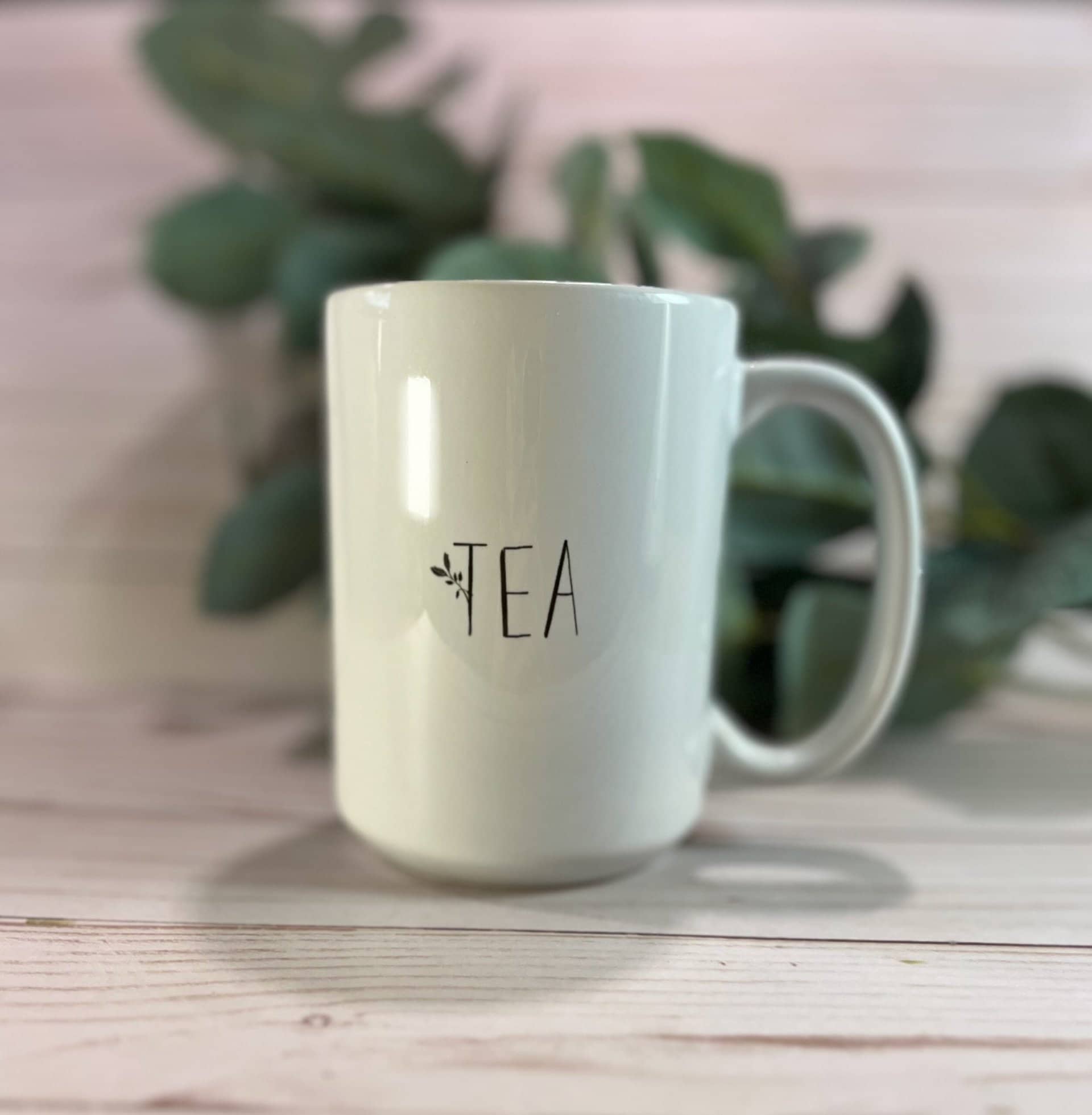 Florae & Snow - Tea Mug (15oz)